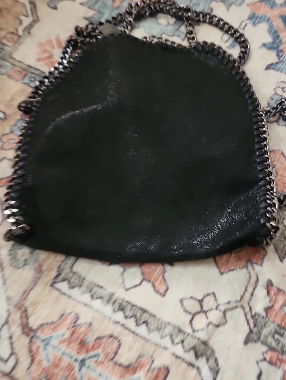 Black Chain-Edged Crossbody Bag - Picture 4 of 4